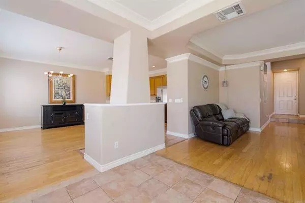 926 Via Cedro, Chula Vista, CA 91910