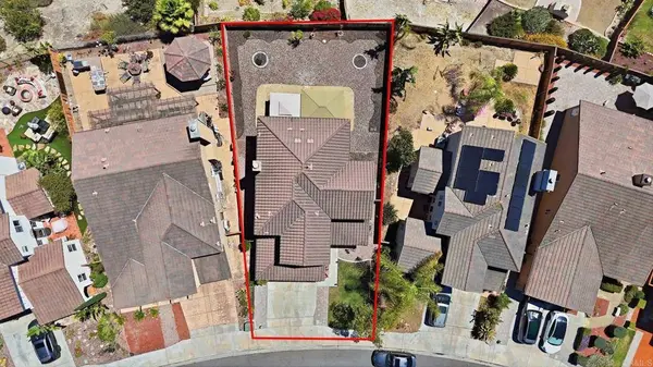 2414 Falcon Valley DR, Chula Vista, CA 91914