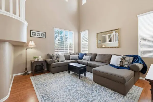 2414 Falcon Valley DR, Chula Vista, CA 91914