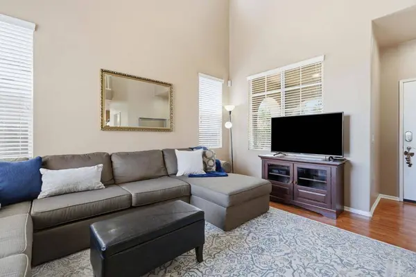 2414 Falcon Valley DR, Chula Vista, CA 91914