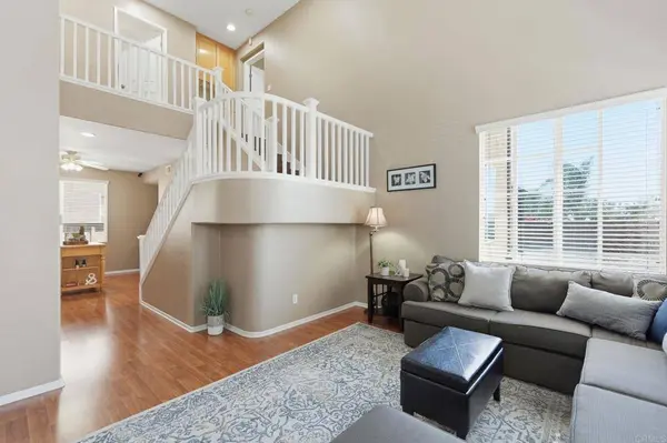 2414 Falcon Valley DR, Chula Vista, CA 91914