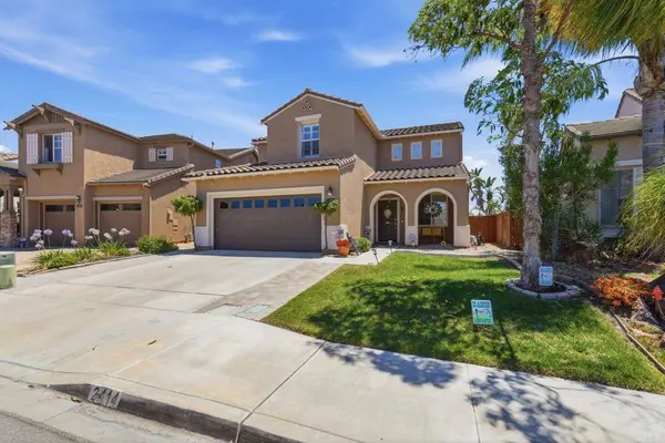 2414 Falcon Valley DR, Chula Vista, CA 91914