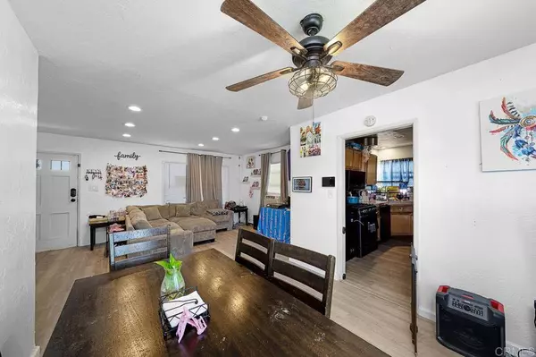 649 W Washington Ave, El Cajon, CA 92020