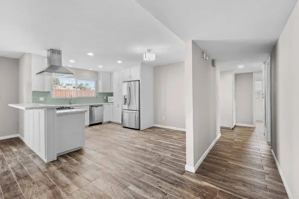 6415 Hayward Way, San Diego, CA 92139
