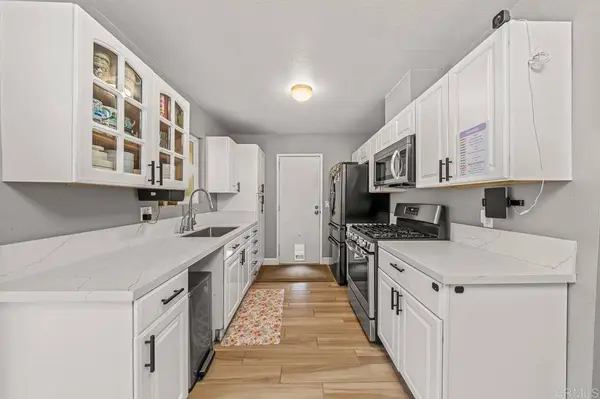 151 E Palomar St, Chula Vista, CA 91911