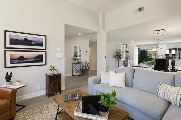 13356 Corte De Chucena, San Diego, CA 92128