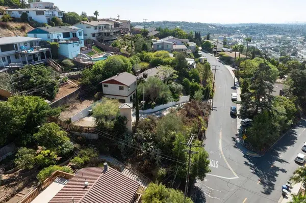 4383 Canterbury DR, La Mesa, CA 91941