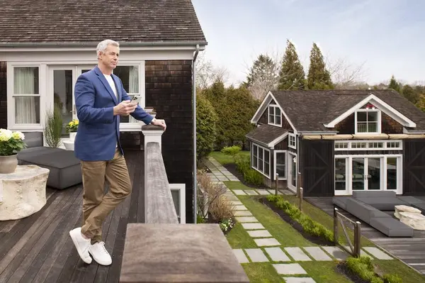 93be8299-e6aa-4647-943e-653eab739947