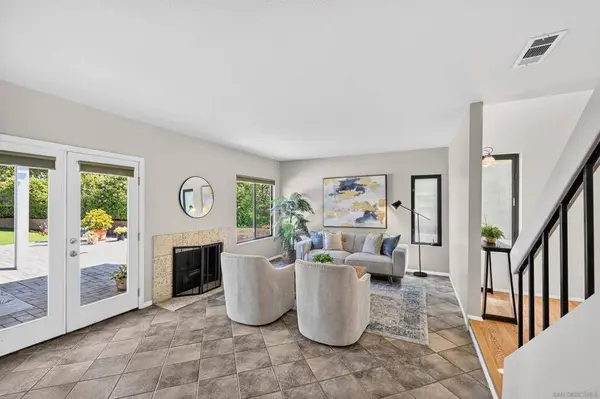 5790 MENORCA DR, Tierrasanta, CA 92124