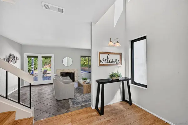 5790 MENORCA DR, Tierrasanta, CA 92124