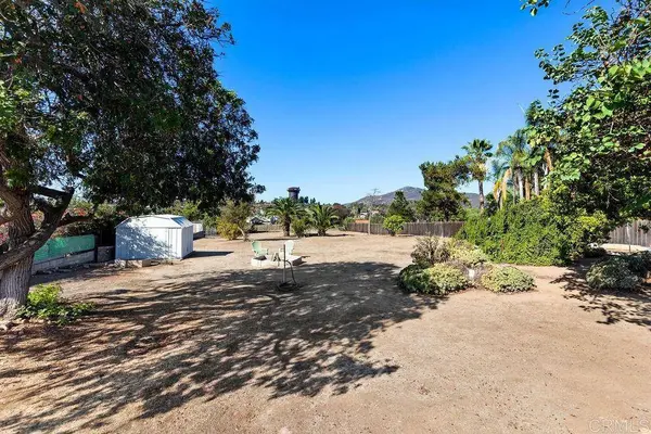1176 Rippey ST, El Cajon, CA 92020