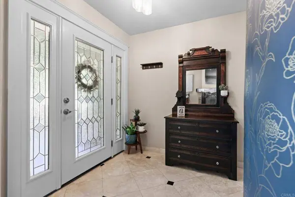4873 Sunrise Valley Dr., El Cajon, CA 92020