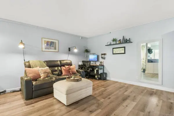 7504 Parkway Dr #100, La Mesa, CA 91942