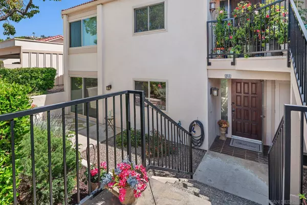 17446 Plaza Animado #121, San Diego, CA 92128