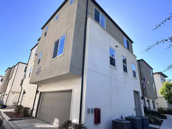 5406 Sand Arch LN #205, San Diego, CA 92154