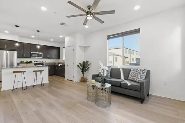 5244 Beachfront Cove ST #189, San Diego, CA 92154