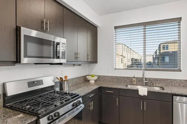 5244 Beachfront Cove ST #189, San Diego, CA 92154