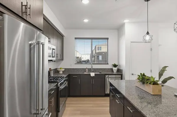 5244 Beachfront Cove ST #189, San Diego, CA 92154