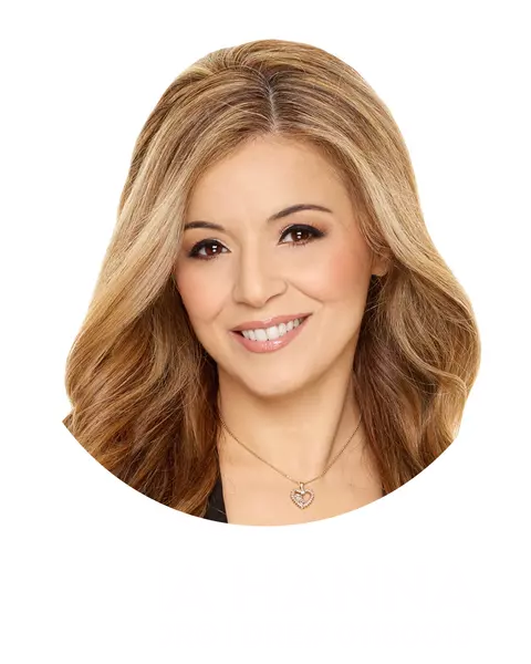 Zina Hana Headshot x DRE 1