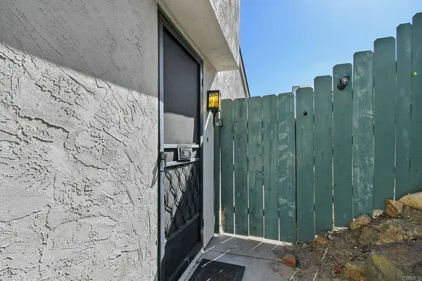 2017 Crofton ST, Spring Valley, CA 91977