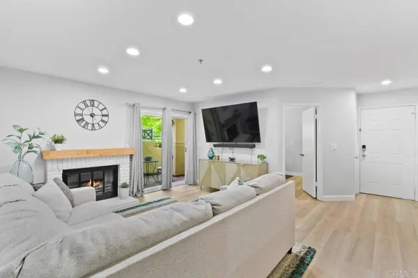 783 Brookstone RD #104, Chula Vista, CA 91913