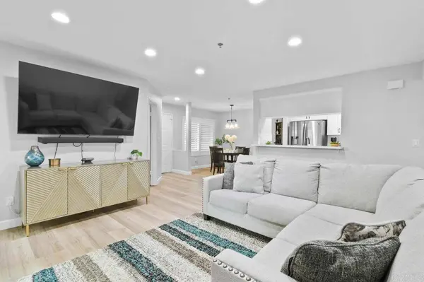 783 Brookstone RD #104, Chula Vista, CA 91913