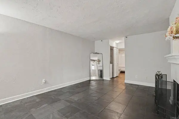 4261 49Th ST #3, San Diego, CA 92115