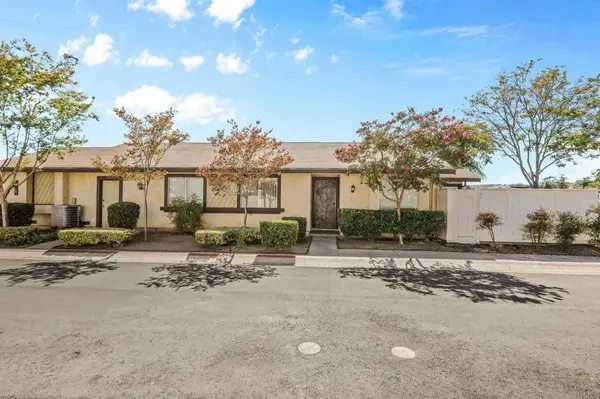 10330 Rosie Lane, Santee, CA 92071