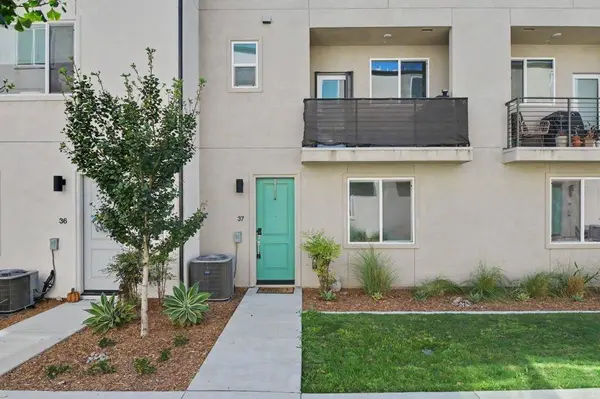 5212 Beachfront Cove ST #37, San Diego, CA 92154
