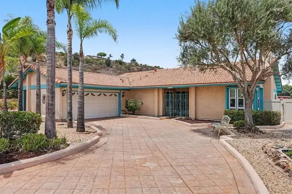 1744 Shady Crest Place, El Cajon, CA 92020