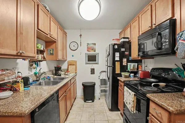 1386 E Madison AVE, El Cajon, CA 92021