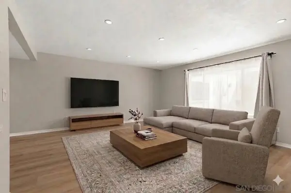 835 E Ave #B, Coronado, CA 92118