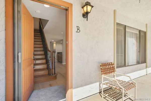 835 E Ave #B, Coronado, CA 92118