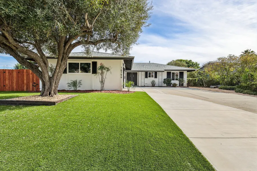 16799 Acena Dr, San Diego, CA 92128-2668