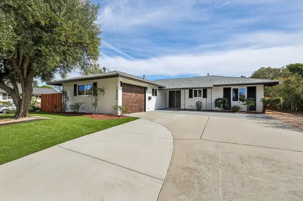 16799 Acena Dr, San Diego, CA 92128-2668