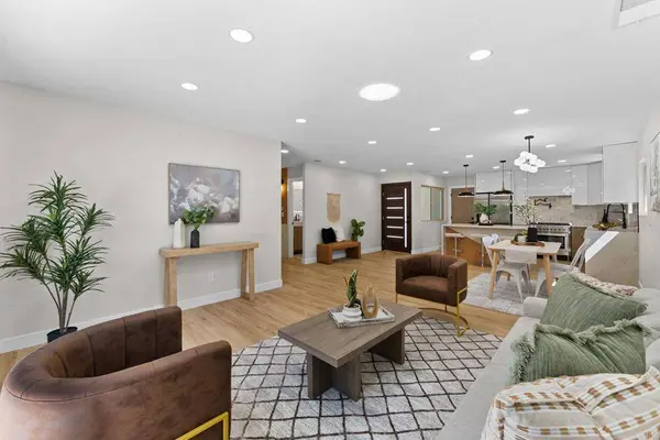 4984 Gaylord DR, San Diego, CA 92117