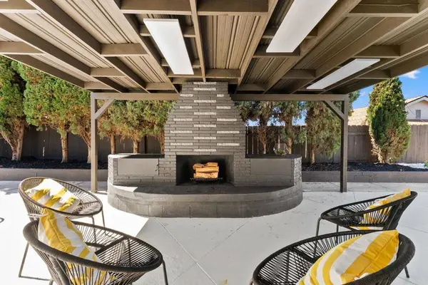 4984 Gaylord DR, San Diego, CA 92117