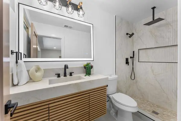 4984 Gaylord DR, San Diego, CA 92117