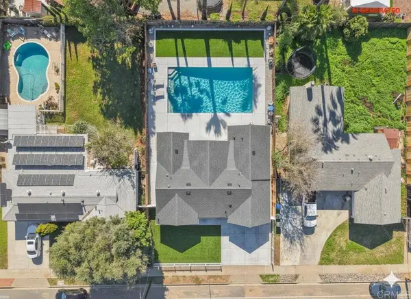 1573 E Madison AVE, El Cajon, CA 92019