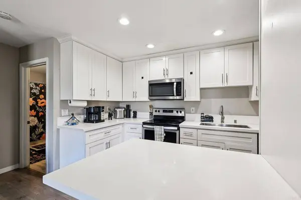 745 E Bradley AVE #54, El Cajon, CA 92021