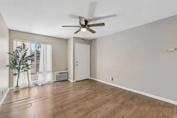 745 E Bradley AVE, El Cajon, CA 92021