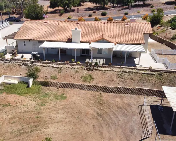 1927 Coronado View, Alpine, CA 91901