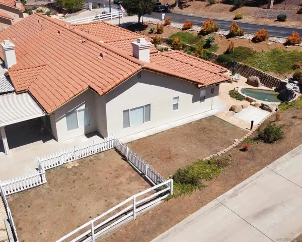 1927 Coronado View, Alpine, CA 91901
