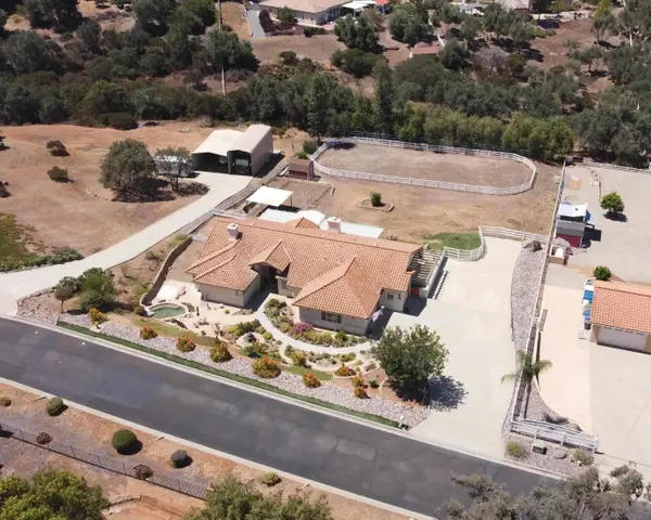 1927 Coronado View, Alpine, CA 91901