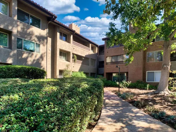 10225 Caminito Cuervo #140, San Diego, CA 92108
