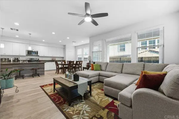 1184 Calle Oroblanco #3, Chula Vista, CA 91913