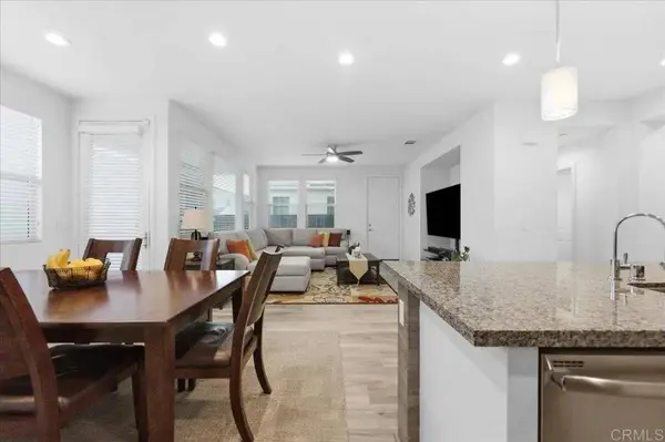 1184 Calle Oroblanco #3, Chula Vista, CA 91913