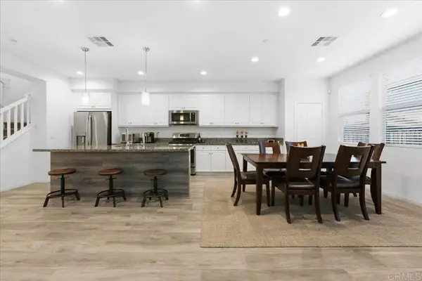 1184 Calle Oroblanco #3, Chula Vista, CA 91913