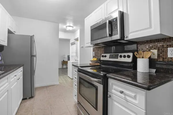 3040 Alta View DR #106, San Diego, CA 92139