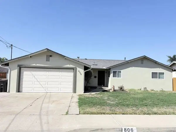 806 Fairway Court